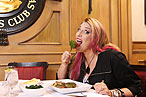 Comedian Lisa Lampanelli Gets ‘Cock-Blocked’ from John’s Pizza