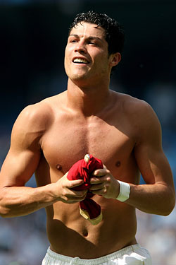 Meet David Beckham’s Armani-Underwear-Ad Replacement: Cristiano Ronaldo