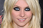 New York May Ban Fish Pedicures; Taylor Momsen’s Makeup Critics Won’t Let Up