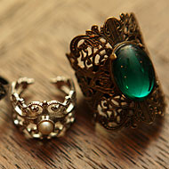 Retrospect Brings Dark, Decadent Jewelry and Décor to Smith Street