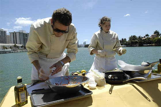 How is a chef supposed to be able to cook under these conditions?