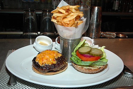http://images.nymag.com/images/2/daily/2010/01/20100119_burger_560x375.jpg
