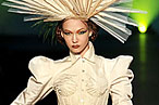 Karlie Kloss Is Couture Fashion Week’s Top Model