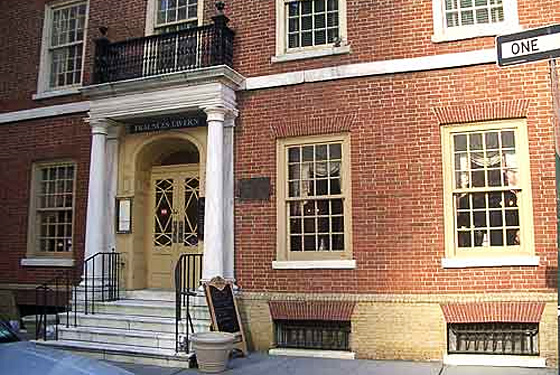 Fraunces Tavern Lives On