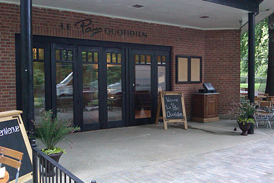 Central Park Le Pain Quotidien Will Offer Outdoor Drinking and Dining