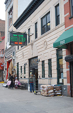 The Park Slope Co-op Makes More Money Than Whole Foods