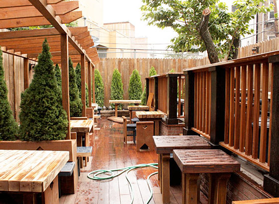 What to Eat and Drink at Williamsburg’s New Beer Garden, Old Rooster