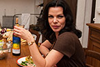 Debi Mazar Cooks Like ‘Mama,’ Misses New York Bagels
