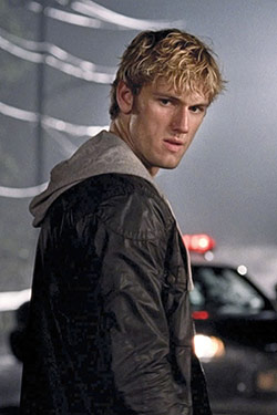 Alex Pettyfer Ditches One Young-Adult Movie Franchise for Another