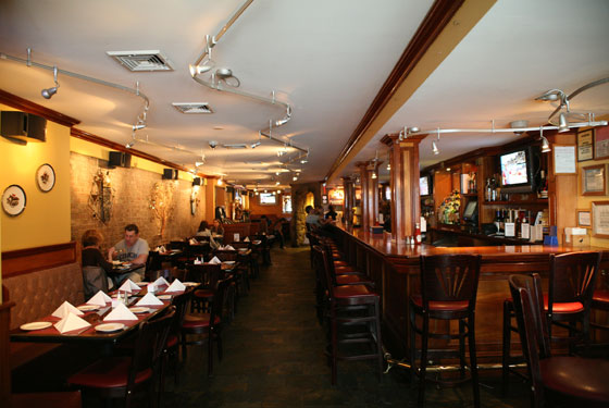 Coliseum Bar & Restaurant - New York, NY