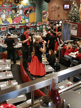 Ellen's Stardust Diner
