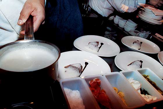 Degustation Wine & Tasting Bar 
