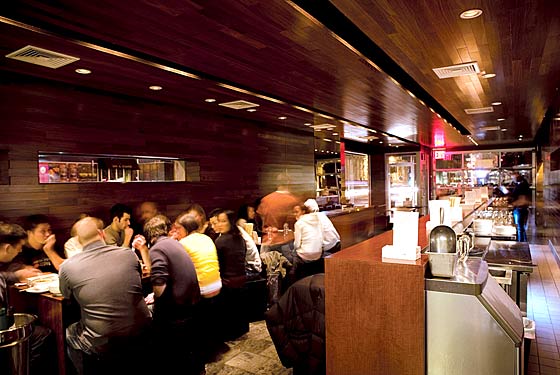 
Late night at Momofuku Ssäm Bar. 


