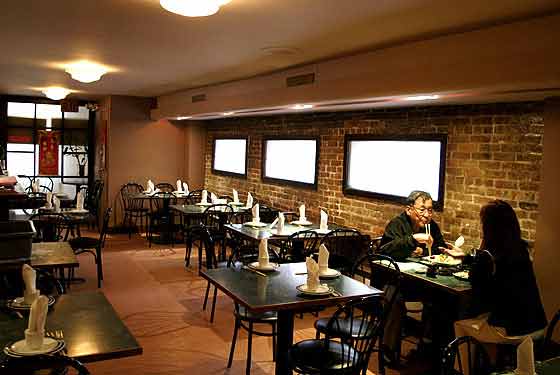 Phoenix Garden Restaurant - New York, NY