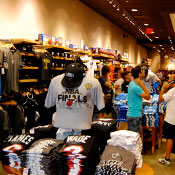 NBA Store: New York City Sporting Goods & Apparel Store, Midtown