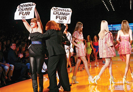 ventilation Hvordan Windswept Fashionables - PETA's Lindsay Rajt on Fur -- New York Magazine - Nymag