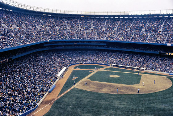 NYC - Bronx: Yankee Stadium - Home Plate, The blue Yankee S…